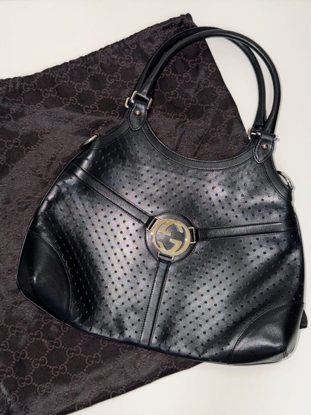 Gucci Interlocking G shoulder bag